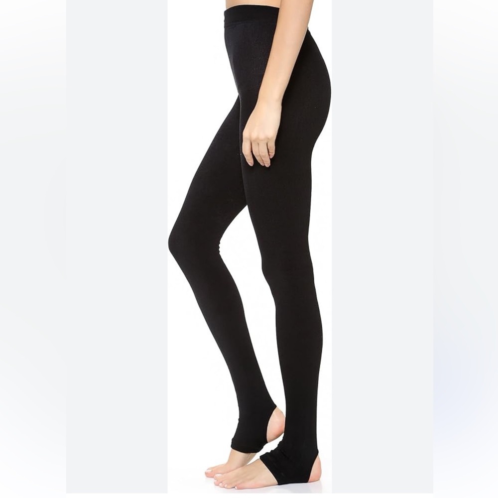 Karlie Black Women's Fleece Lined Tights with Stirrups New With Tag